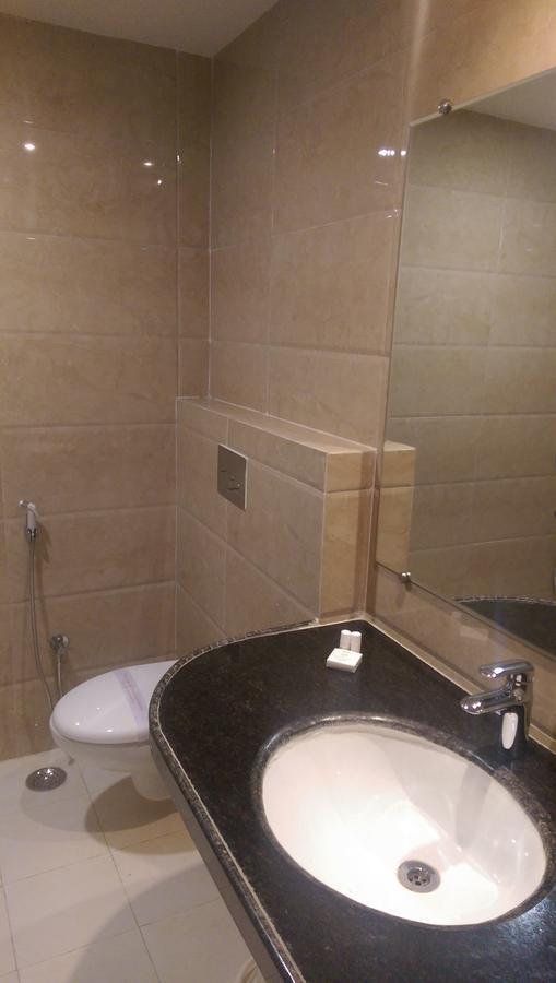 The Premier Hotel 코타 외부 사진